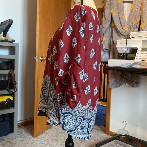Maroon Blouse - Picture 3 of 3